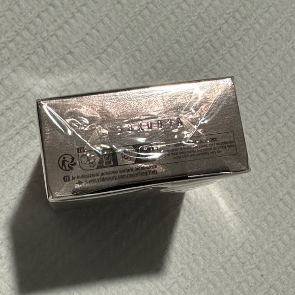 NEW Yves Saint Laurent Black Opium Eau De Parfum 30ml / 1fl.oz. - Picture 5 of 7